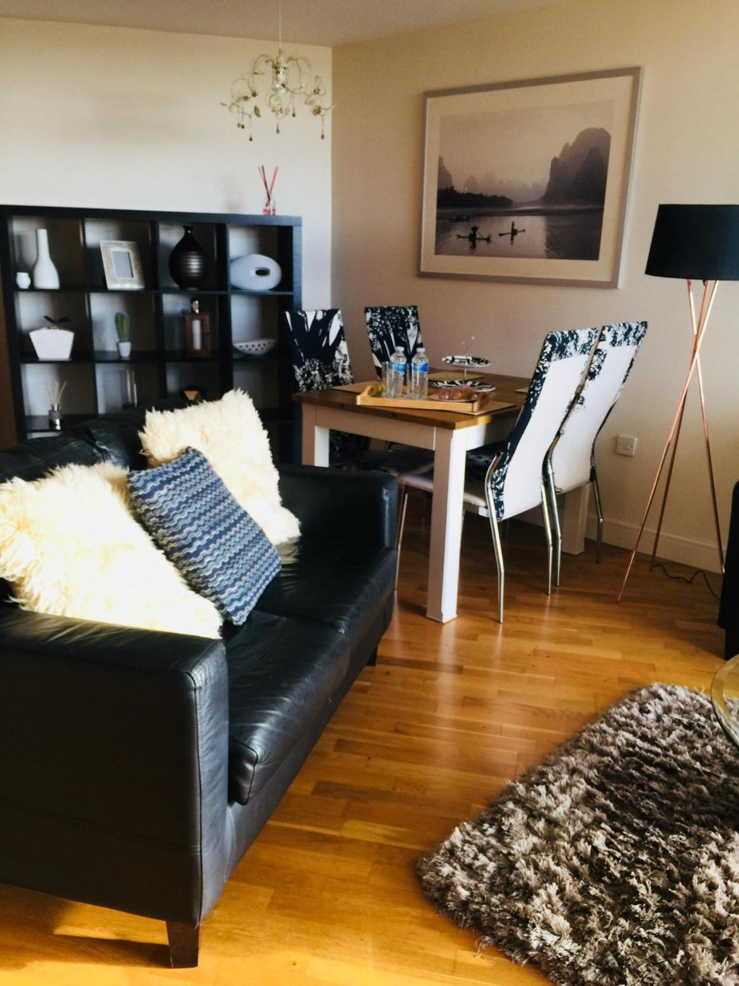 Sky Night Serviced Apartments Кардифф Экстерьер фото
