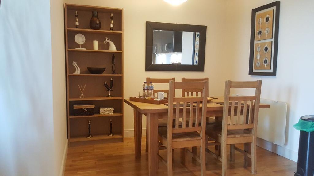 Sky Night Serviced Apartments Кардифф Экстерьер фото